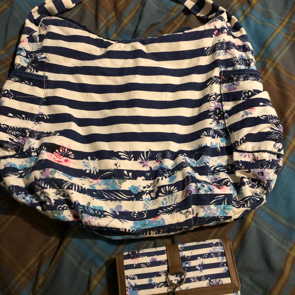 Purse and wallet